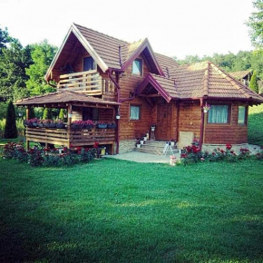 ČAROBNI KUTAK